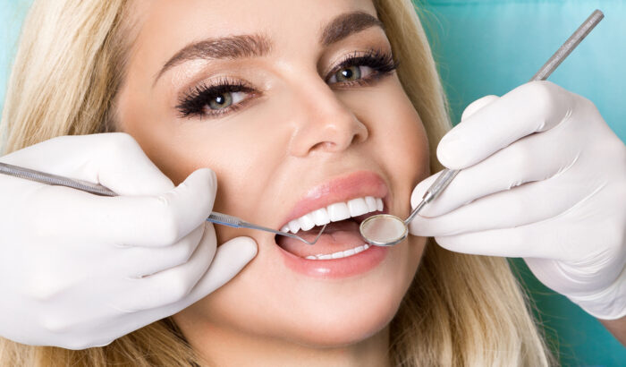 How do porcelain veneers work