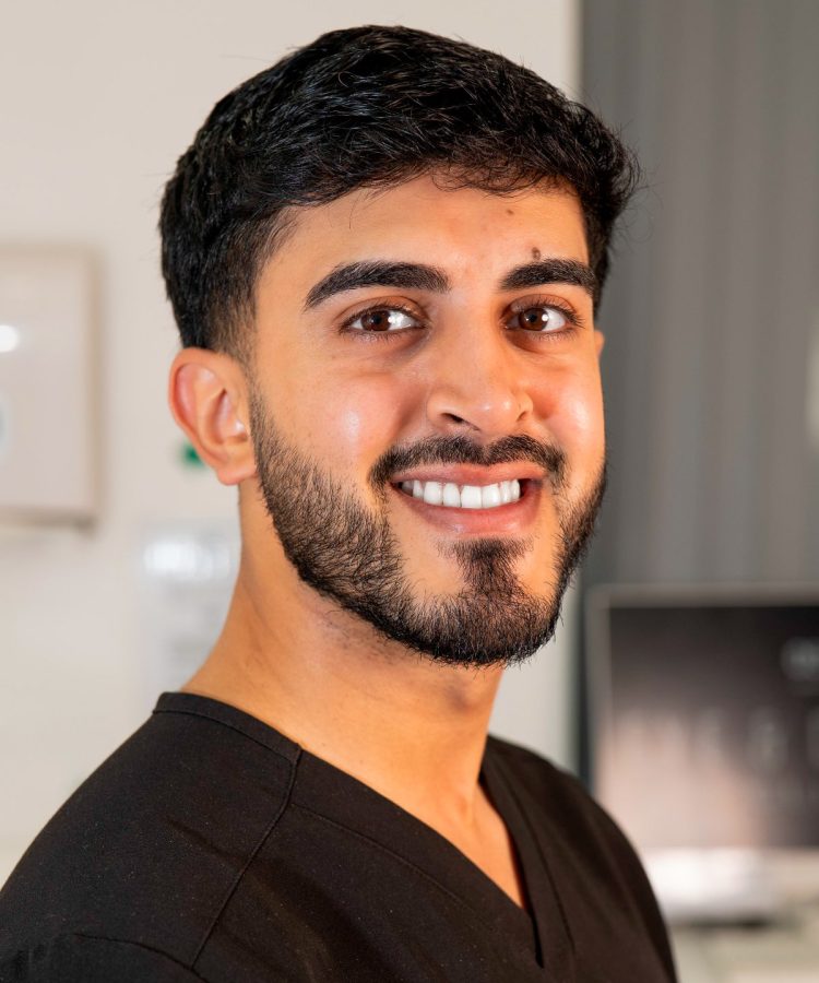 Team -Eye & Dental Clinic